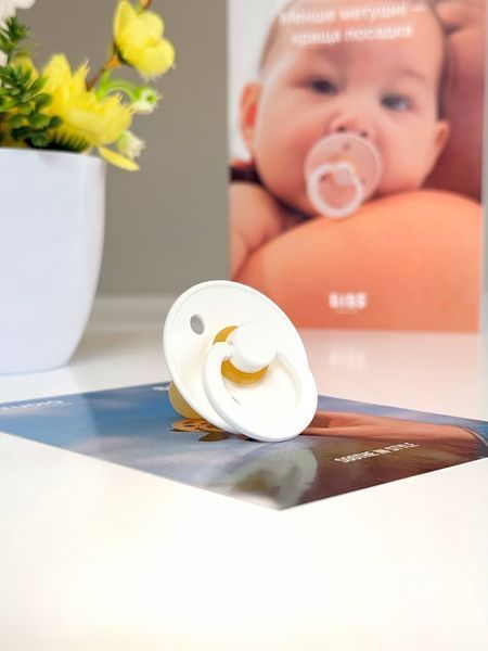 Соска пустышка BIBS Colour Latex Round (круглая) &ndash; White, 1й размер 0-6месяцев 101545 фото