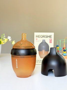 Пляшечка HEORSHE 160мл (0-3міс) дитяча для годування антиколікова силіконова, чорна 100126 фото