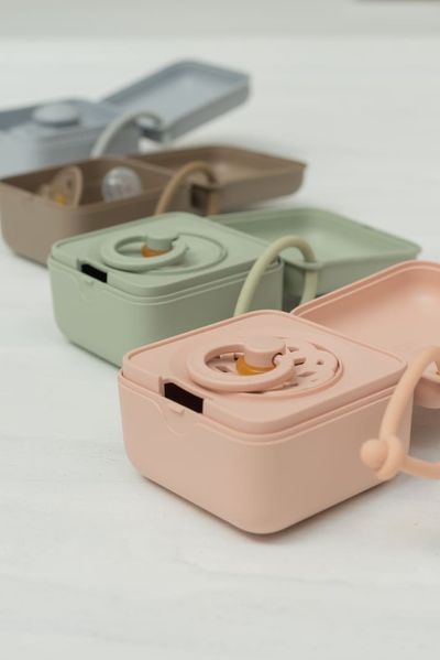 Контейнер для пустушок BIBS Pacifier Box Ivory 101631 фото